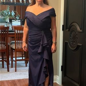 New w/tags Navy crepe dress w/beaded chest & slit sz12